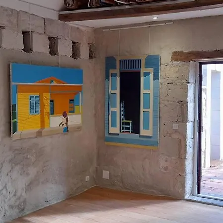 Cocouyo Port De Vallee